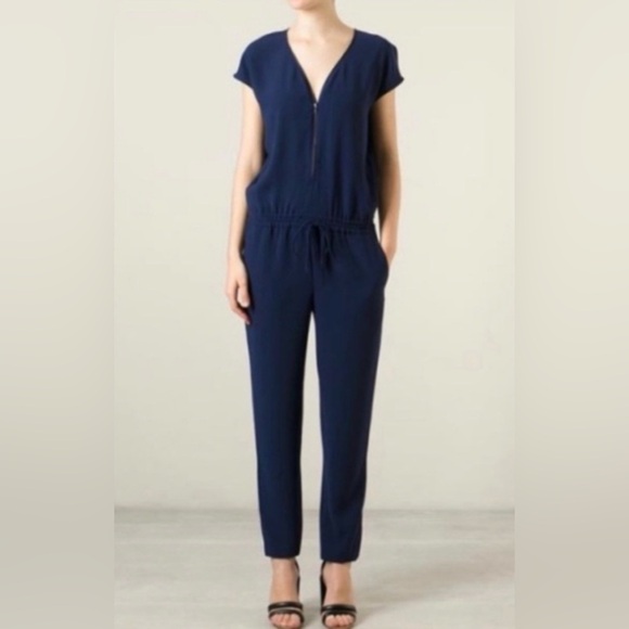 Vince Navy Blue Zippered Cap Sleeve One Piece Crepe Jump Suit, size 4 - Picture 2 of 8